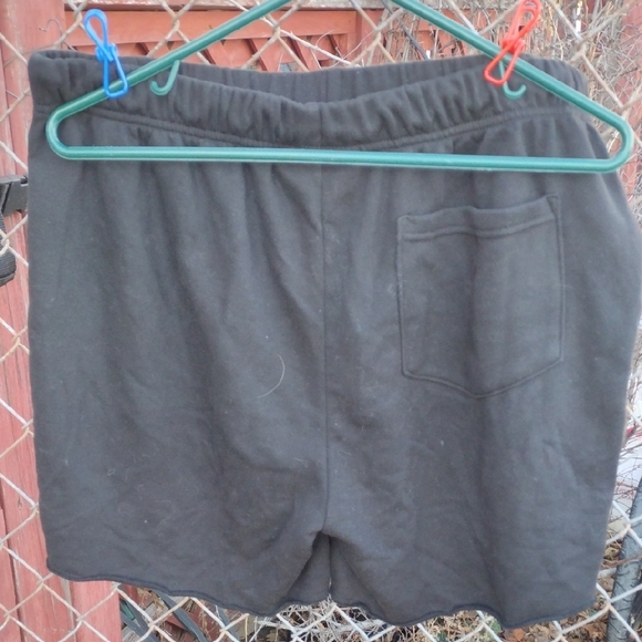 No Boundaries Black Athletic Shorts - Picture 4 of 7